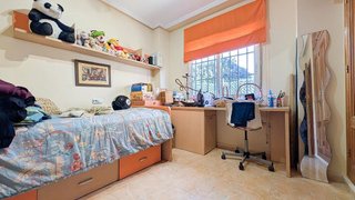 Casa adosada en venta en Nueva Torrevieja - Aguas Nuevas en Torrevieja