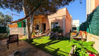 Casa adosada en venta en Nueva Torrevieja - Aguas Nuevas en Torrevieja
