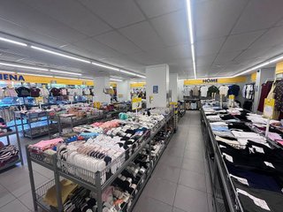 Local comercial en alquiler en Centre en Salt