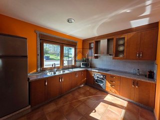 Chalet en alquiler en Santa Comba