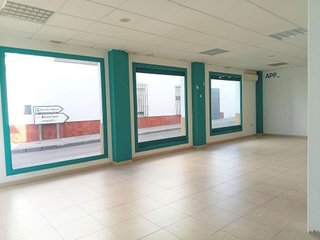 Local comercial en alquiler en Umbrete