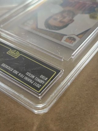 Card Lionel Messi 2017 Panini FIFA 365 GMA 8.5