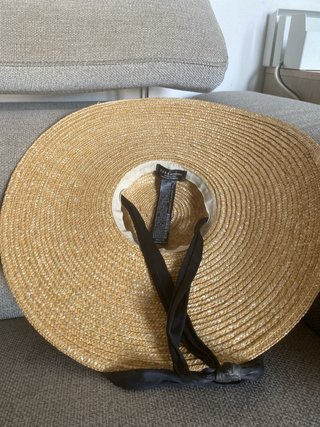 Sombrero de paja para niña