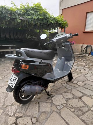 Piaggio Skipper 125 Scooter