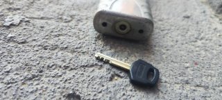 Cadena de seguridad con candado