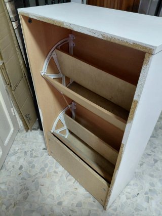 Mueble Zapatero Blanco y Plateado