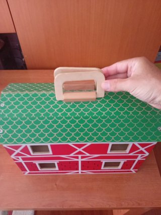 Granja de madera para niños