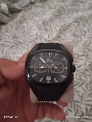 Reloj Lotus Negro