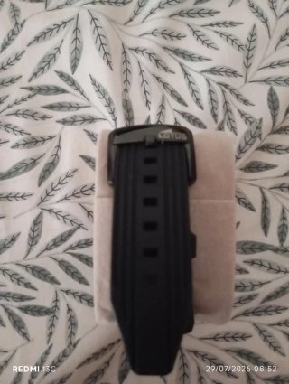Reloj Lotus Negro