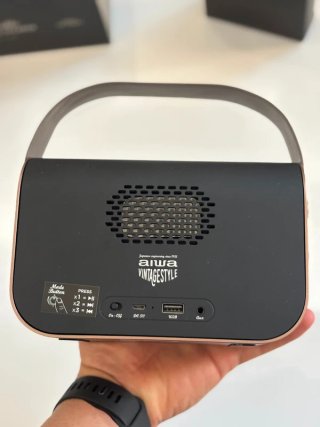 Aiwa Radio Portátil y Altavoz RBTU-600