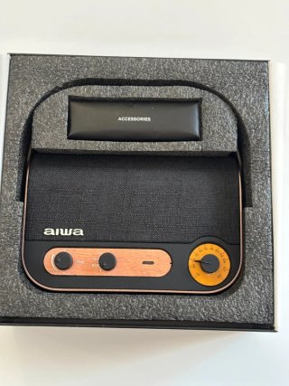 Aiwa Radio Portátil y Altavoz RBTU-600