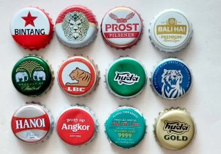12 Chapas Coronas de  Cerveza