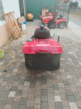 Tractor Jonsered LT 14 - 14,5 CV