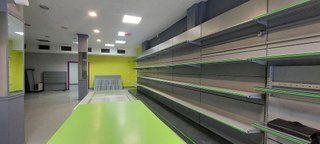 Local comercial en venta en Cortes - Huertas en Madrid