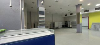 Local comercial en venta en Cortes - Huertas en Madrid