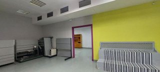 Local comercial en venta en Cortes - Huertas en Madrid