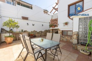 Casa adosada en venta en Chauchina