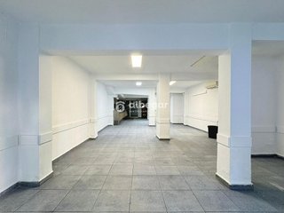 Local comercial en venta en El Cabanyal- El Canyamelar en Valencia