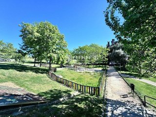 Local comercial en venta en Vista Alegre en Madrid