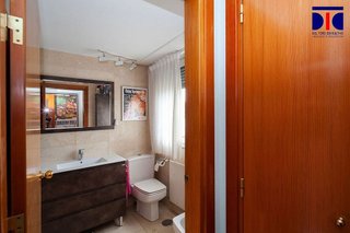 Ático en alquiler en Pacífico en Madrid