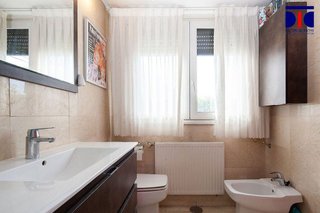Ático en alquiler en Pacífico en Madrid