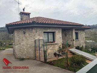 Chalet en venta en Oia