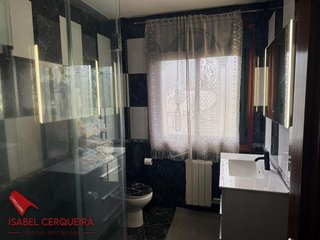 Chalet en venta en Oia