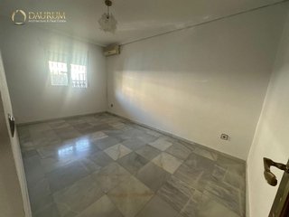 Casa adosada en venta en Colores - Entreparques en Sevilla
