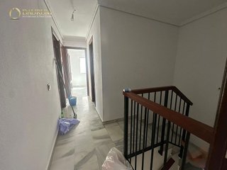 Casa adosada en venta en Colores - Entreparques en Sevilla