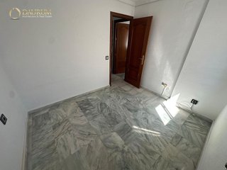 Casa adosada en venta en Colores - Entreparques en Sevilla