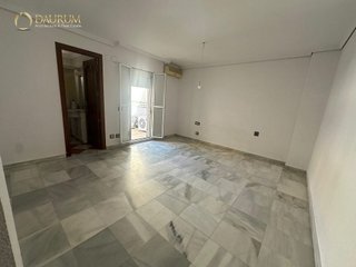 Casa adosada en venta en Colores - Entreparques en Sevilla