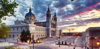 Local comercial en alquiler en Palacio en Madrid