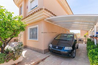 Casa en venta en Nueva Torrevieja - Aguas Nuevas en Torrevieja