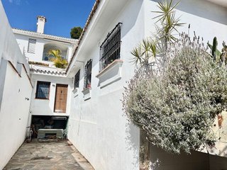 Chalet en venta en Nueva Andalucía centro en Marbella