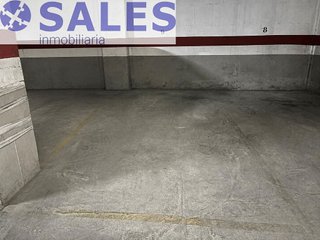 Garaje en alquiler en Zona Avenida al Vedat en Torrent