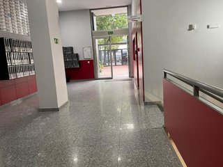 Local comercial en venta en San Andrés en Madrid
