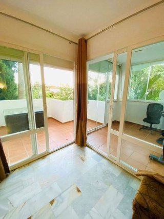 Piso en alquiler en Cabo Pino - Reserva de Marbella en Marbella
