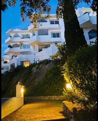 Piso en alquiler en Cabo Pino - Reserva de Marbella en Marbella
