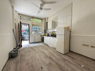 Local comercial en alquiler en La Luz - El Torcal en Málaga