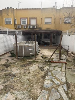 Casa adosada en venta en Magán