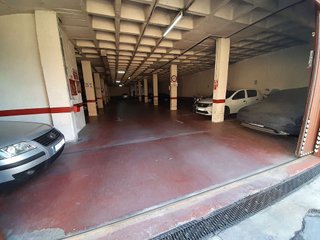 Garaje en venta en La Paz en Madrid