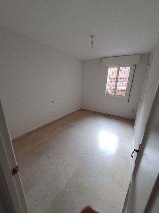 Piso en alquiler en San Bernardo en Sevilla