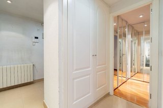 Piso en venta en Los Cármenes en Madrid