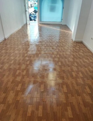Local comercial en venta en Gamarra - La Trinidad en Málaga