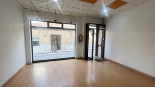 Local comercial en alquiler en Totana