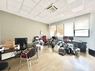 Local comercial en venta en Buenavista en Madrid
