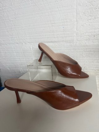 Sandalias Zueco Camel Talla 38