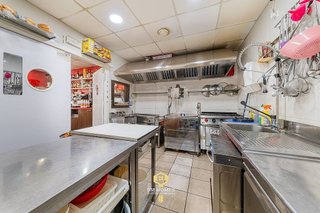 Local comercial en alquiler en Aeropuerto en Madrid
