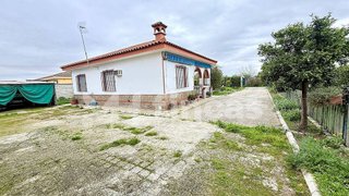 Casa rural en venta en Carmona