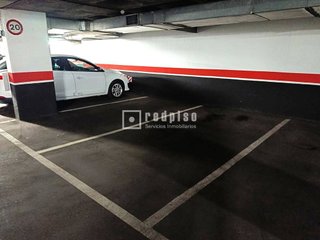 Garaje en venta en Águilas en Madrid